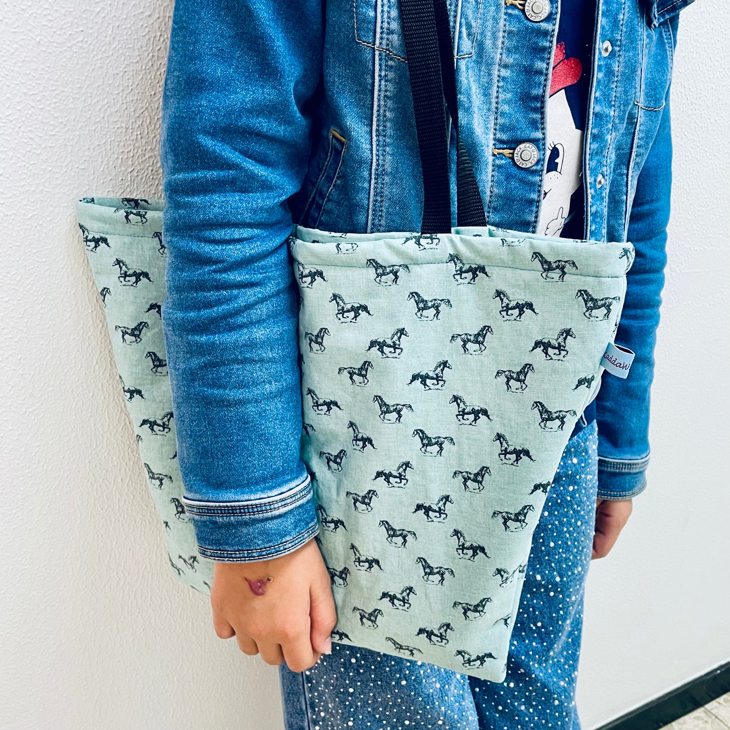 Kinder nähen in den Sommerferien